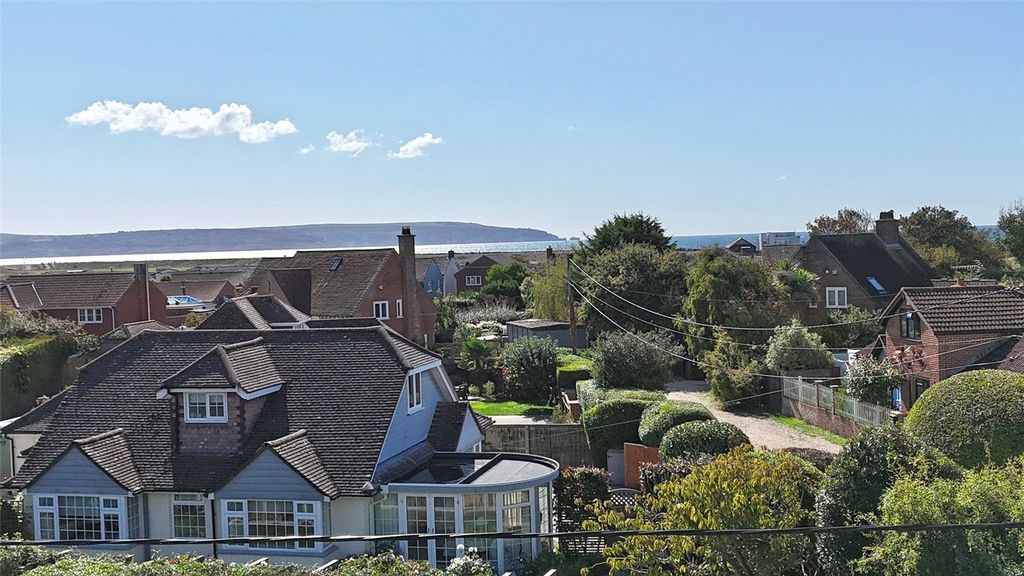 Property photo 3 of 16 Picture No. 42