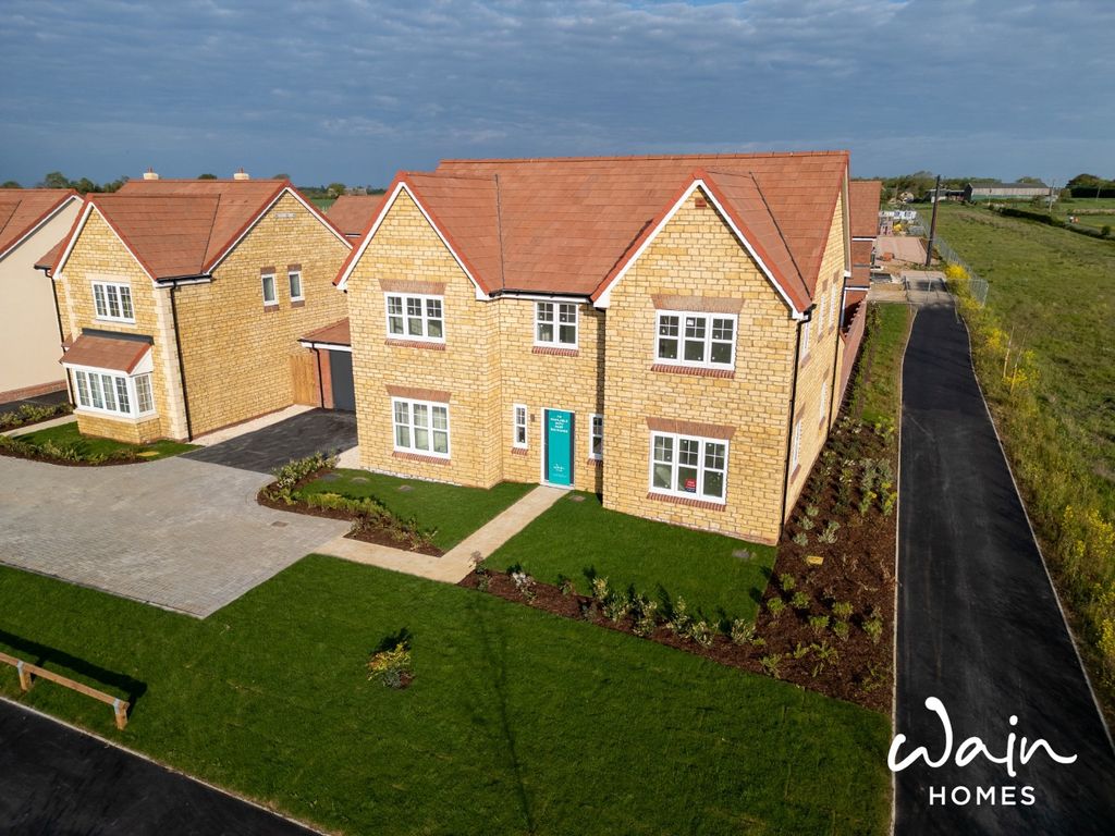 Property photo 1 of 10 5237211