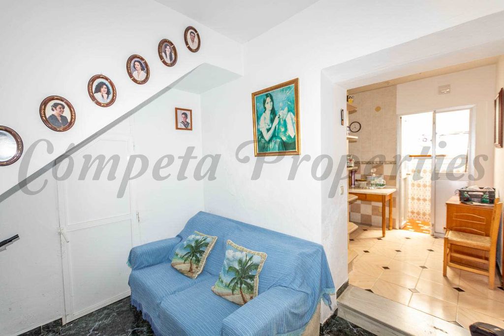 Property photo 3 of 9