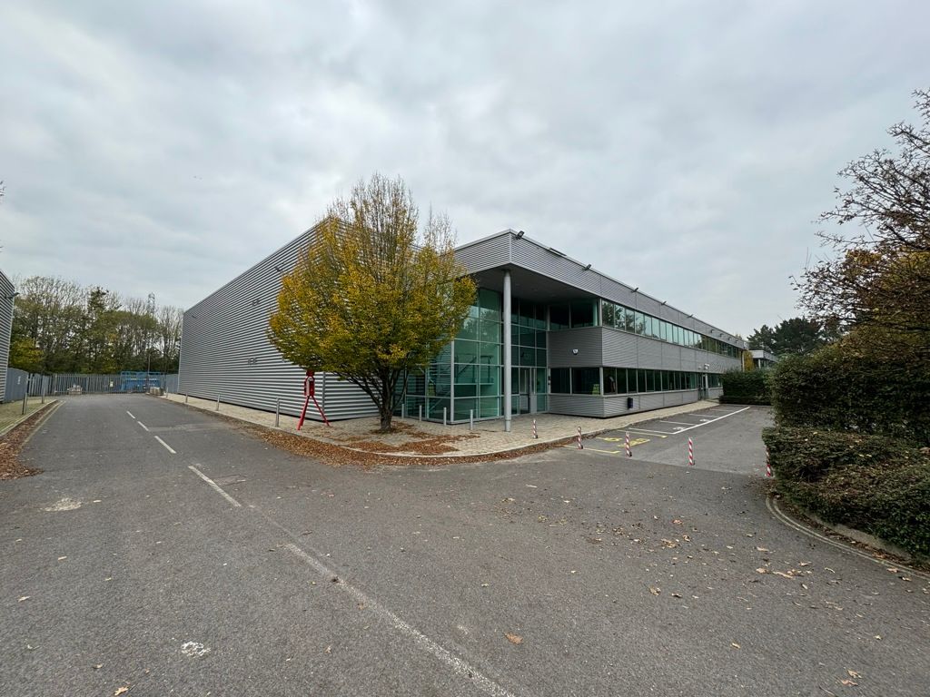 Property photo 1 of 10 Photo 16