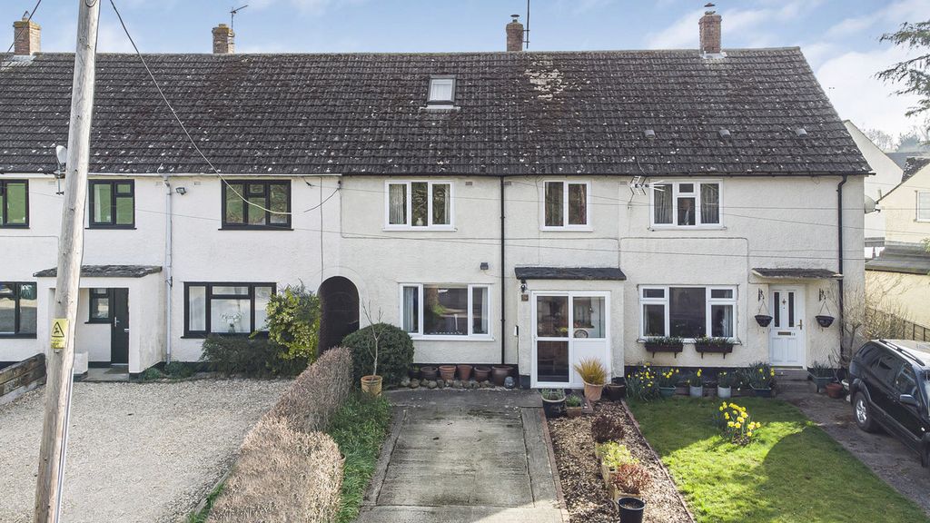 Property photo 1 of 31