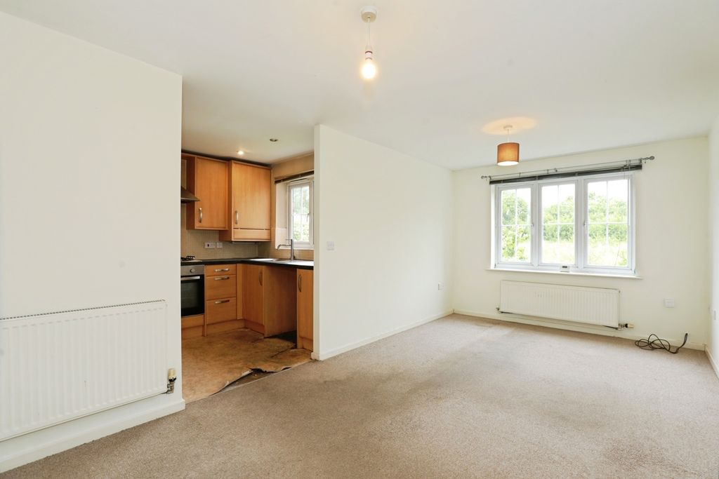 Property photo 3 of 11 Photo
