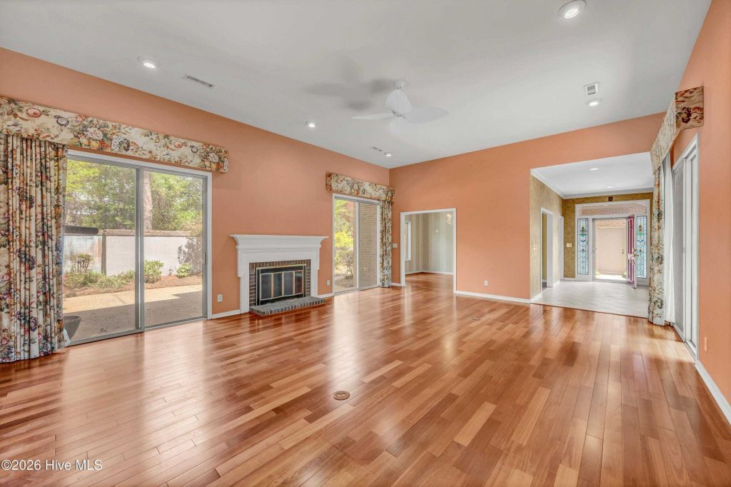Property photo 3 of 31 <Alttext/>