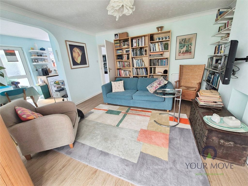 Property photo 2 of 23 Living Room