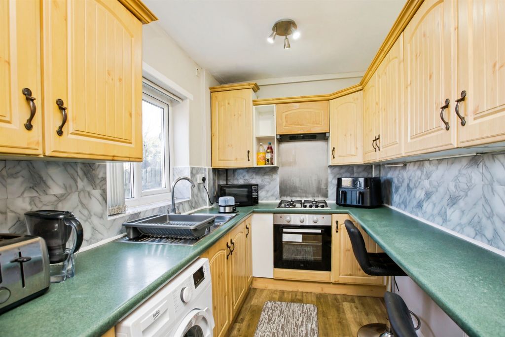 Property photo 3 of 19