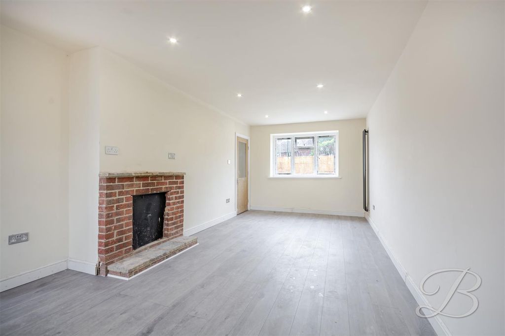 Property photo 2 of 29 Ccltd-21.Jpg