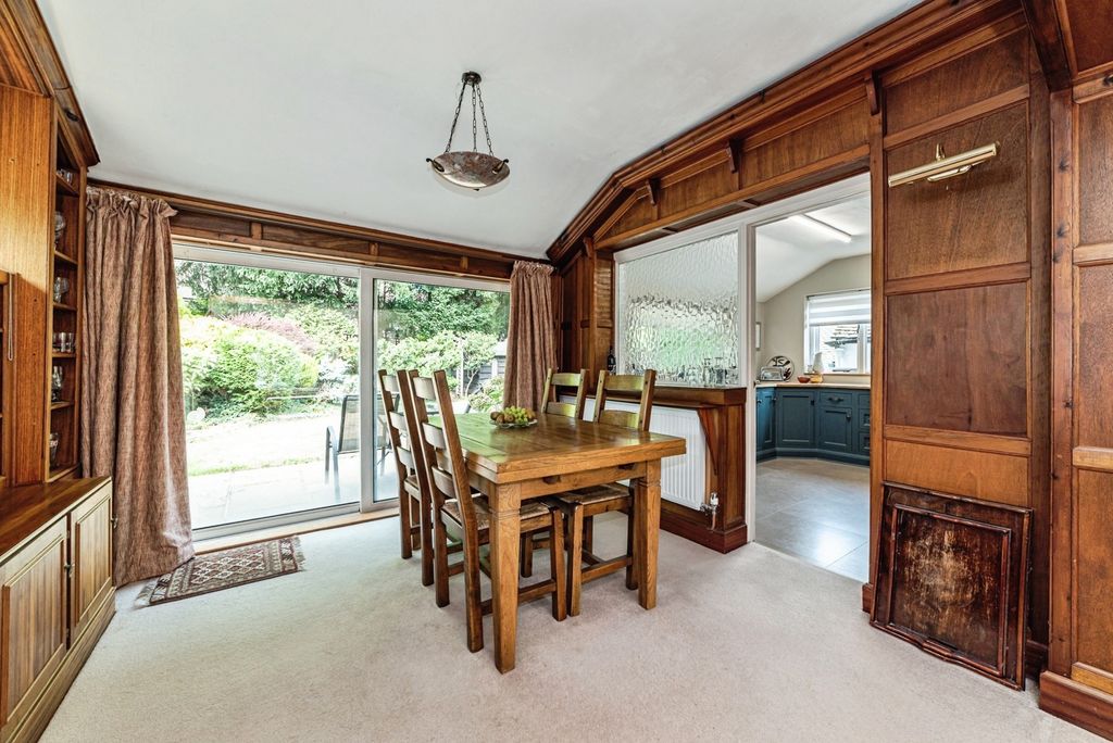 Property photo 3 of 19 Pbox-Img.Jpg