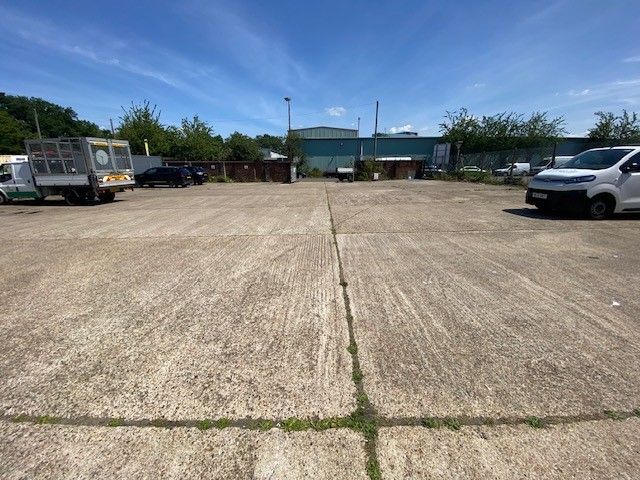 Property photo 1 of 4