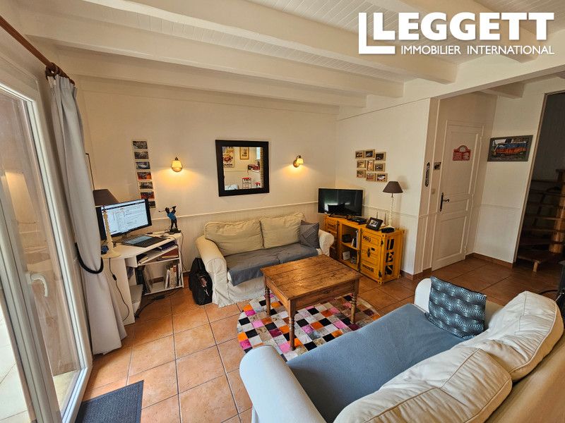 Property photo 2 of 10