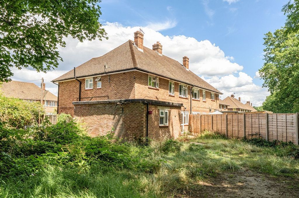 Property photo 2 of 13