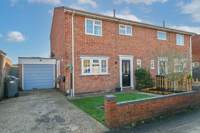 Property photo 1 of 14 Photo 13