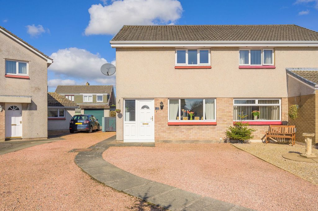 Property photo 1 of 21