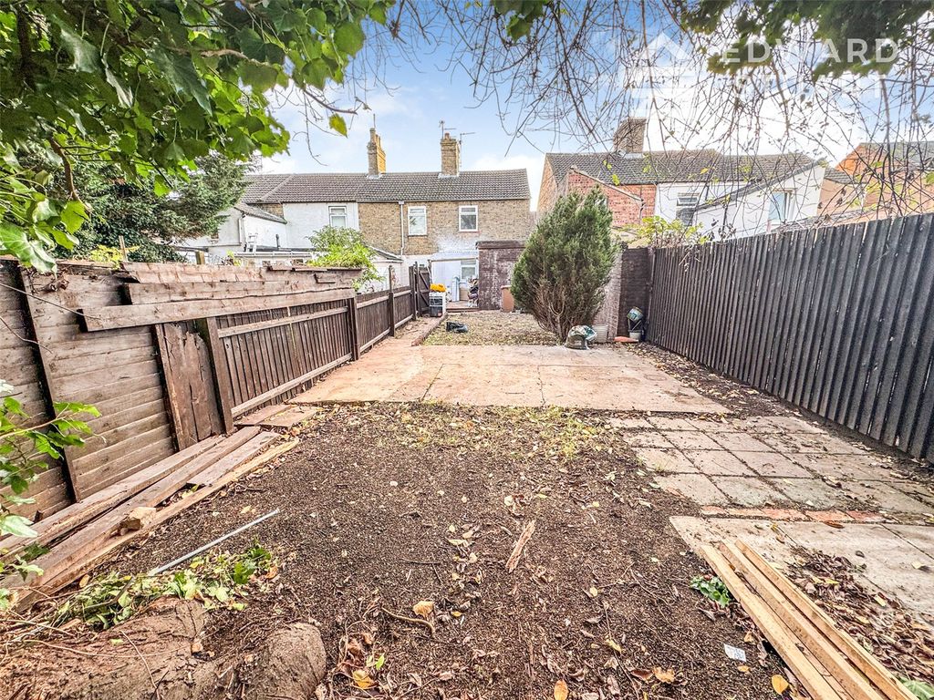 Property photo 2 of 10 Picture No. 02