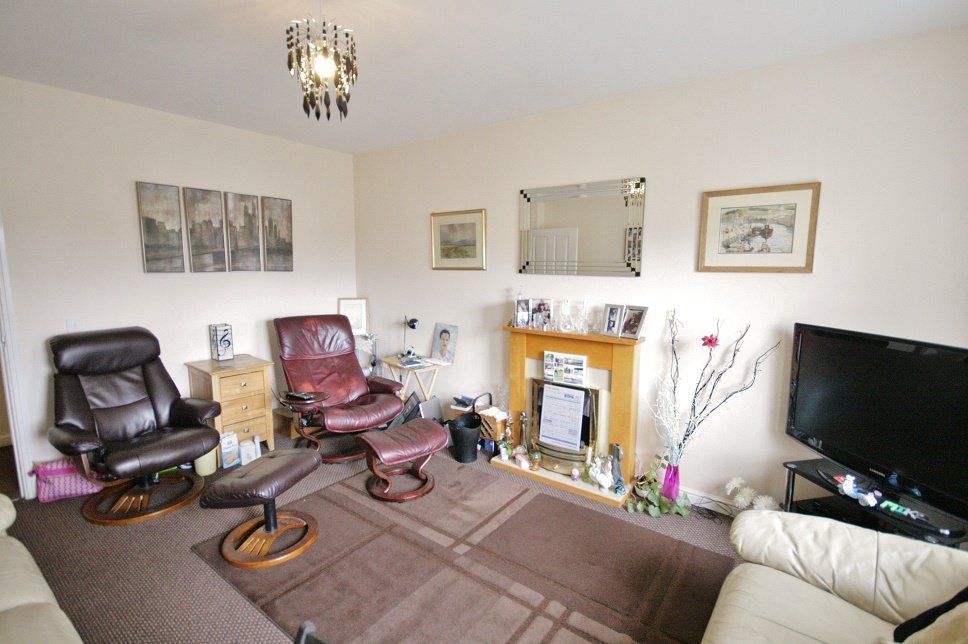 Property photo 3 of 7