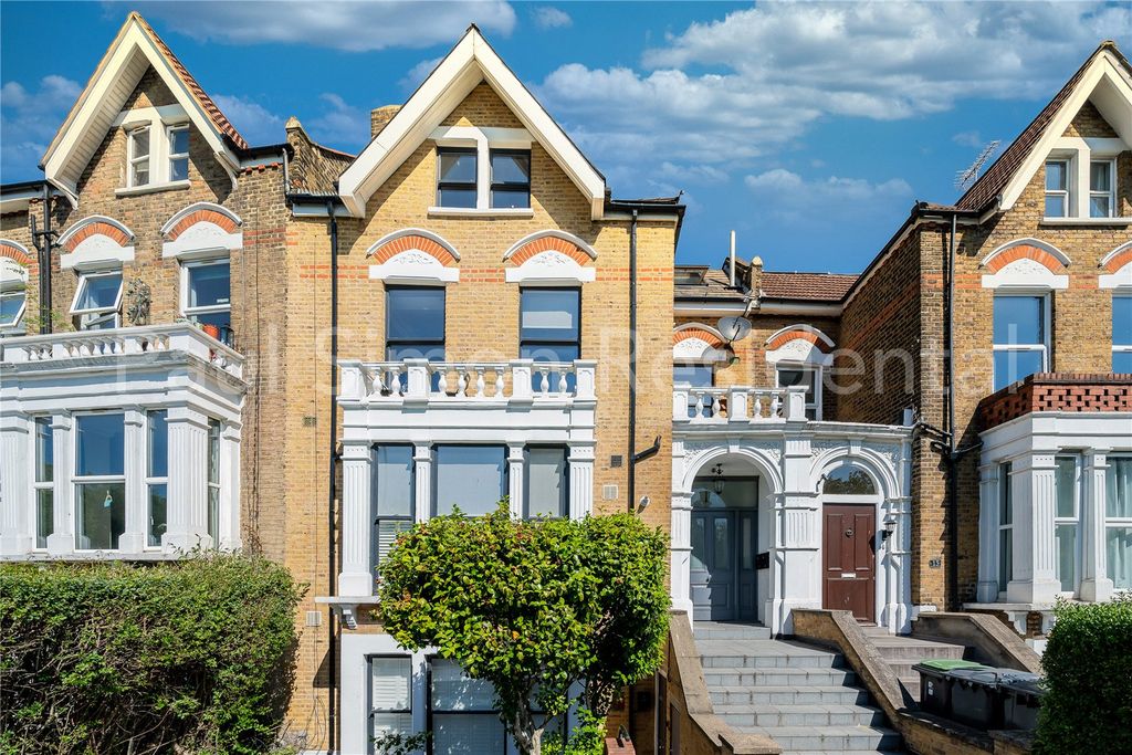 Property photo 1 of 14 Picture No. 17