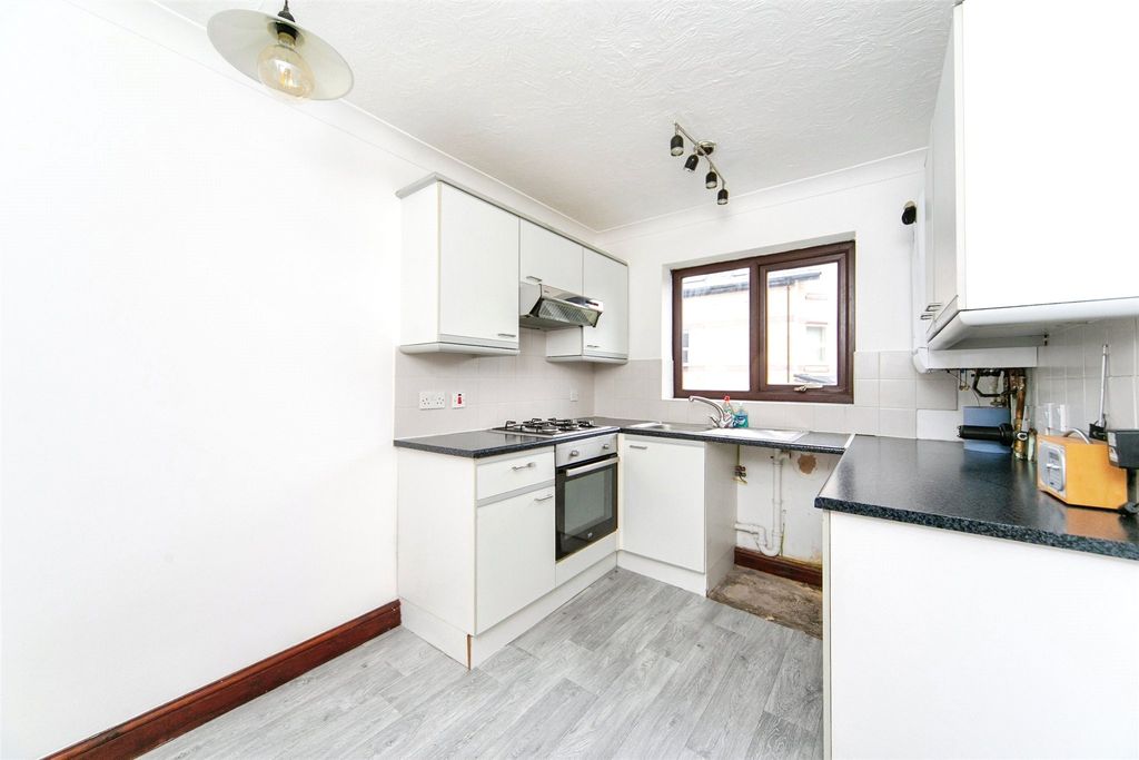 Property photo 2 of 11 Picture No. 04