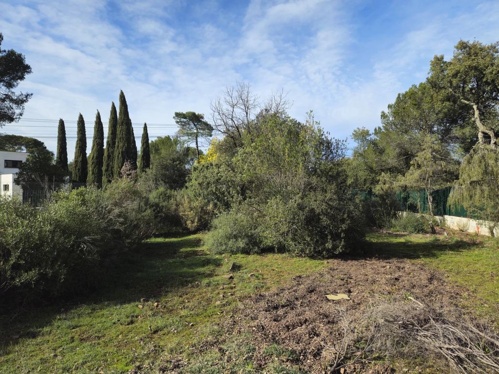 Property photo 3 of 3