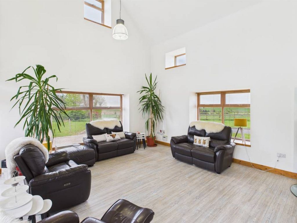 Property photo 3 of 50