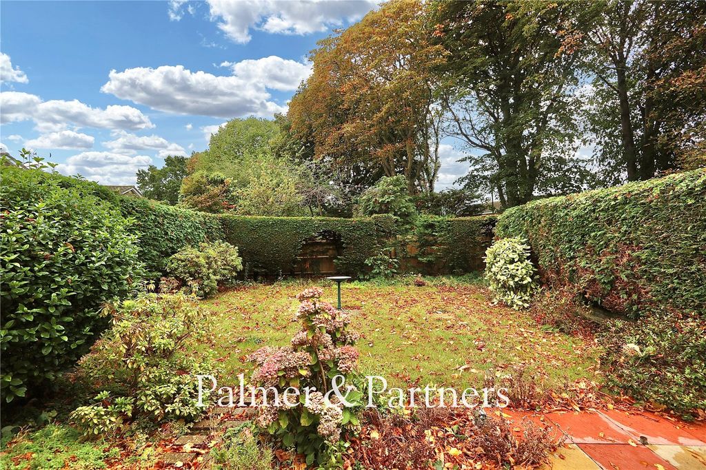 Property photo 3 of 24 Picture No. 07
