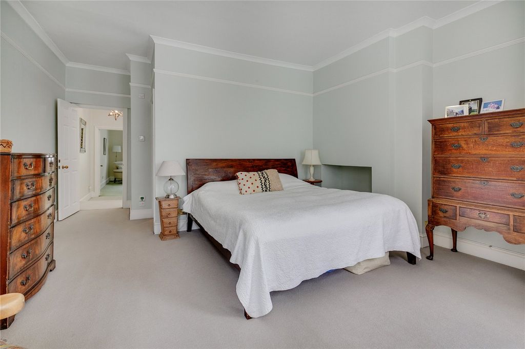 Additional image 17 of 5 bed terraced house for saleCanonbury Lane, London N1