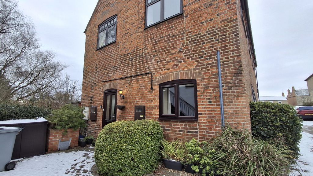 Property photo 1 of 6 Front