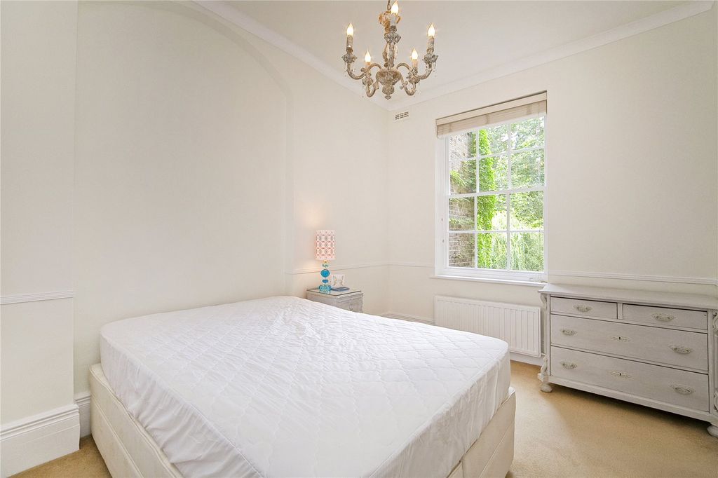 Property photo 3 of 8 Picture No. 17