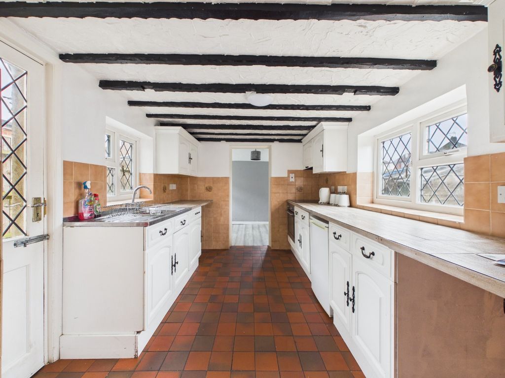 Property photo 2 of 15 4894282