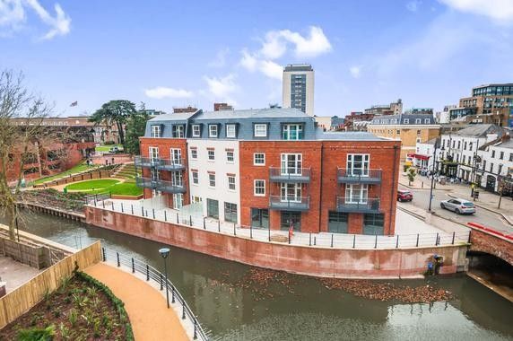 Property photo 1 of 10