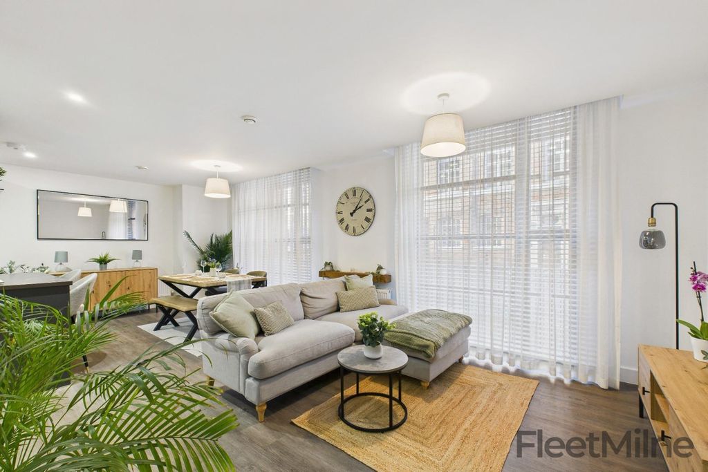 Property photo 1 of 17 Living Area