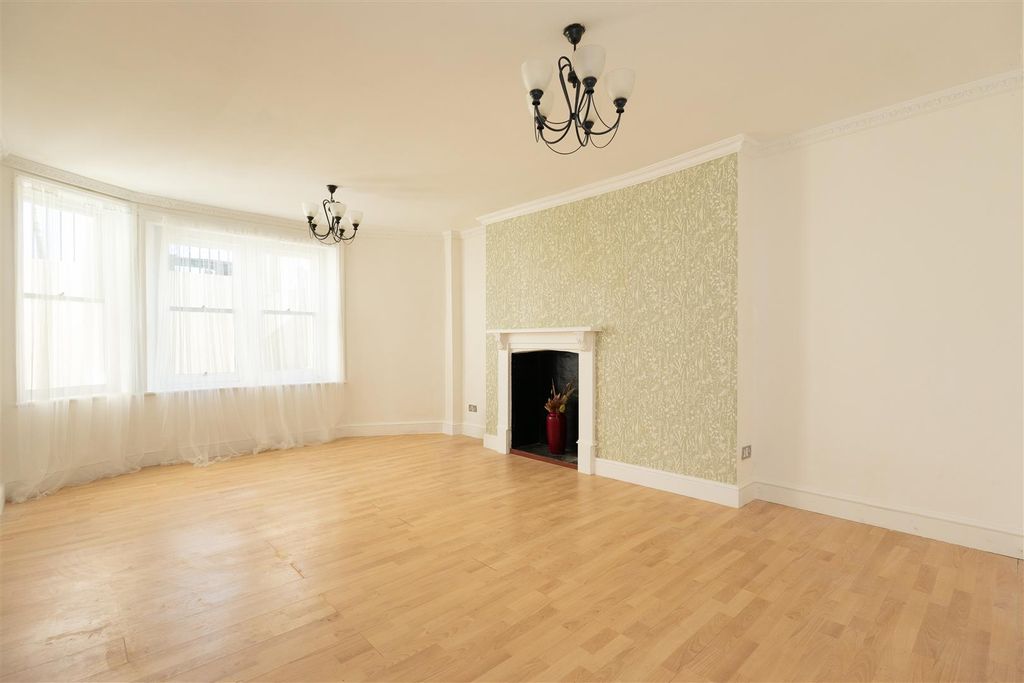Property photo 2 of 14 Living Room