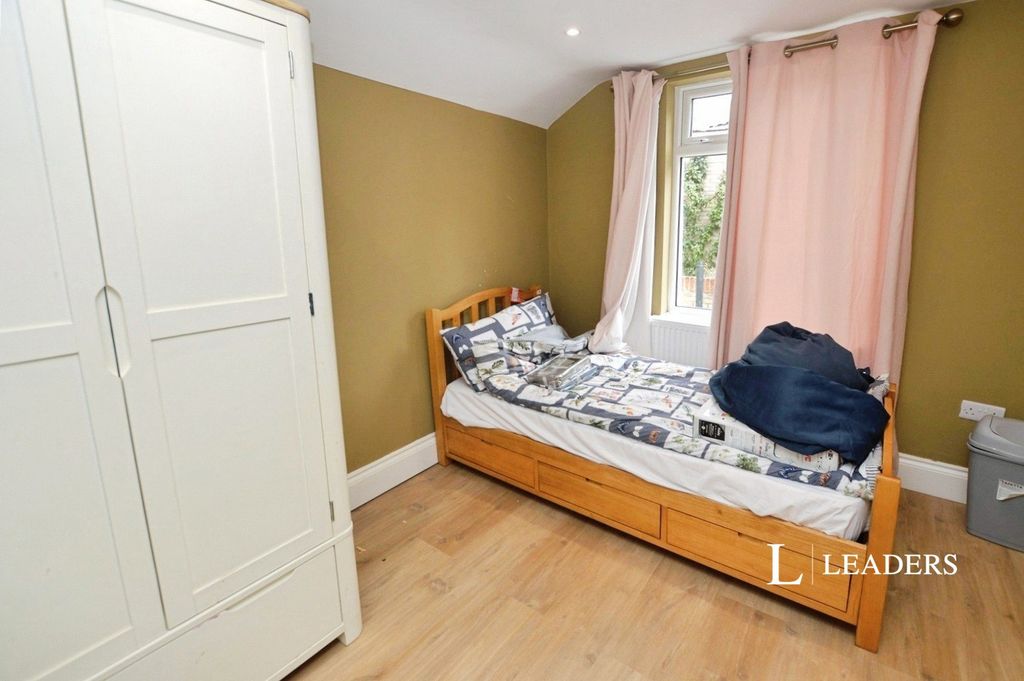 Property photo 1 of 6 Pbox-Img.Jpg