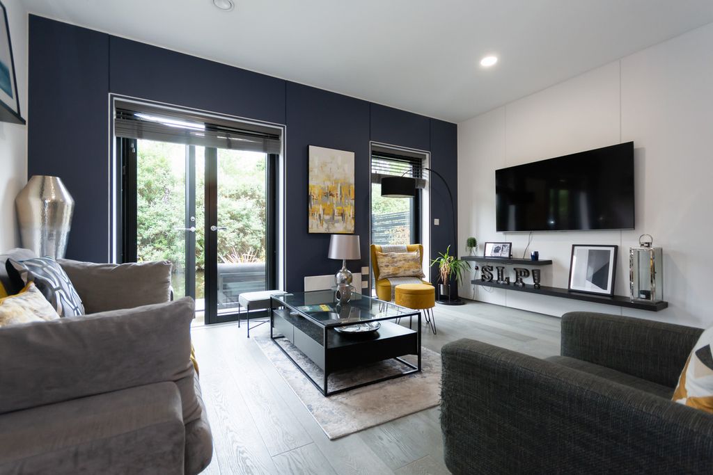 Property photo 3 of 31