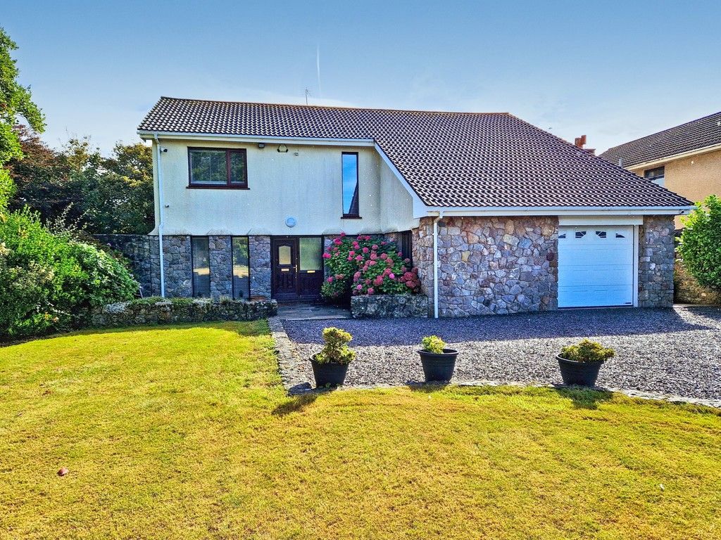 Property photo 3 of 39