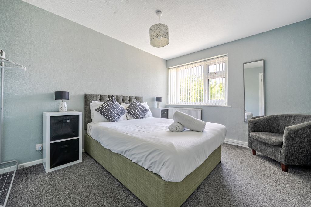 Property photo 3 of 9 1472549-20-6A2c09424776c