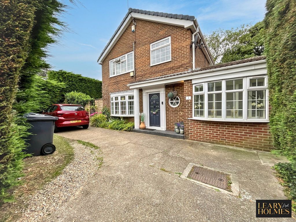 Property photo 1 of 37