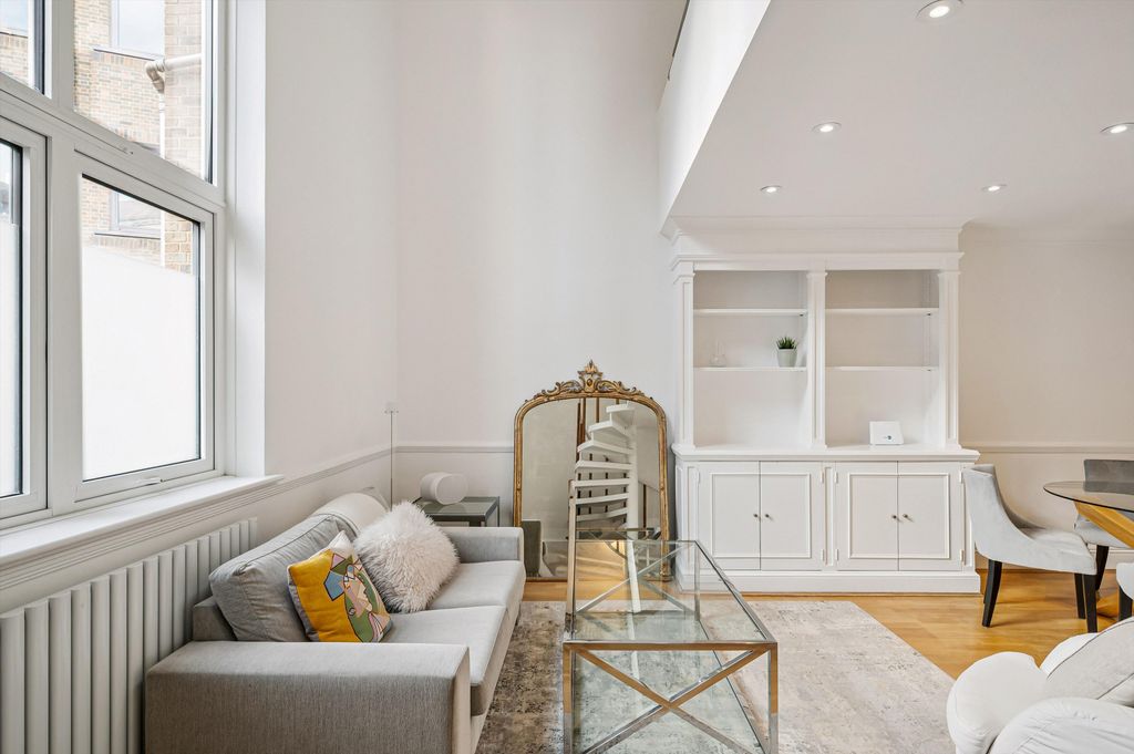 Property photo 3 of 9 Image