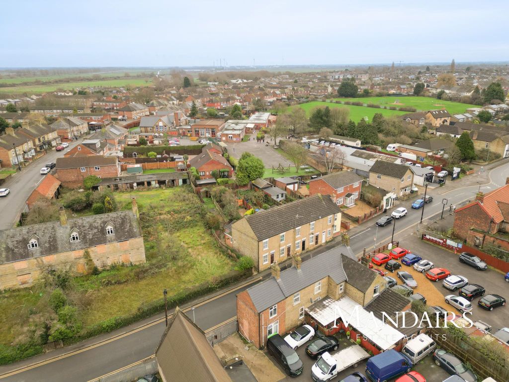 Property photo 2 of 22