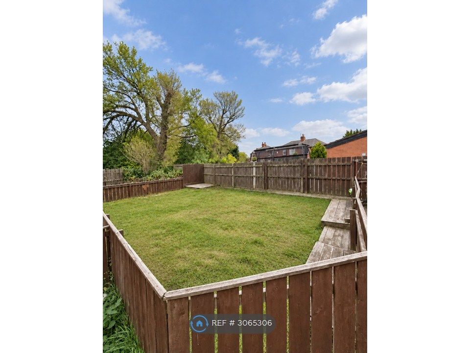 Property photo 3 of 8 Rear Garden