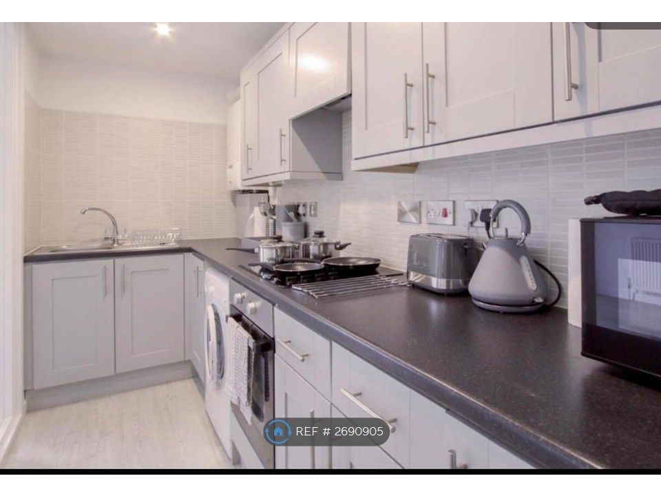 Property photo 3 of 5 Kitchen Area