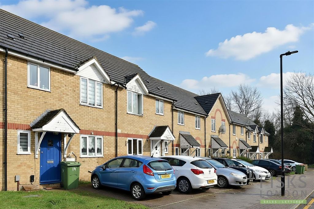 Property photo 1 of 11 12 Hide (1).Jpg