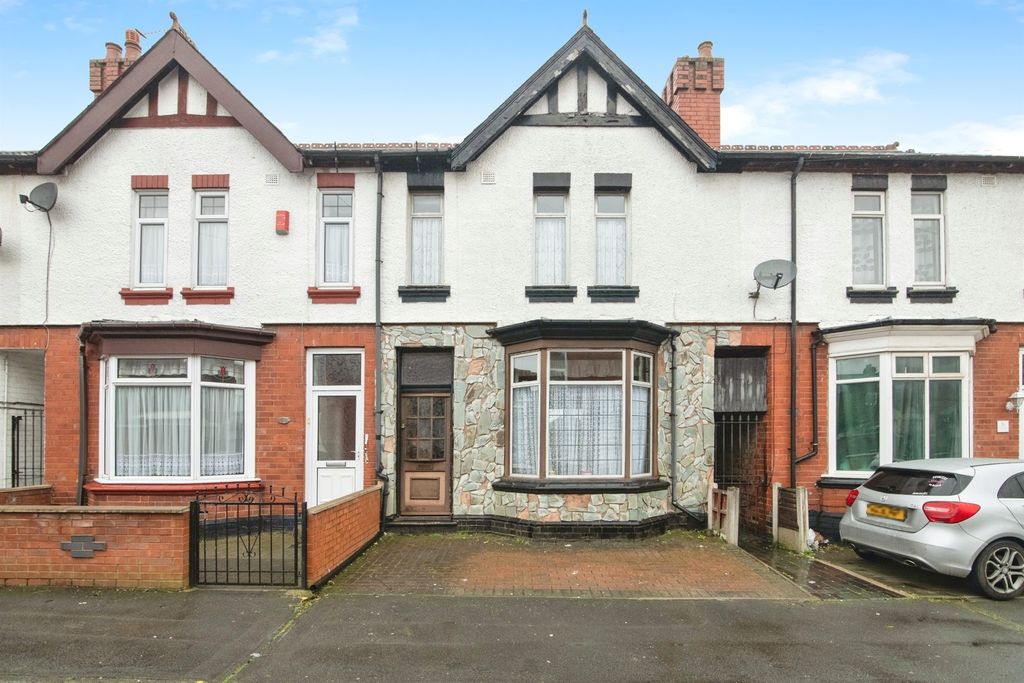 Property photo 1 of 17