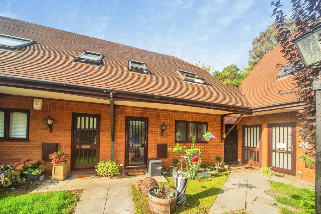 Property photo 1 of 15 Pbox-Img.Jpg