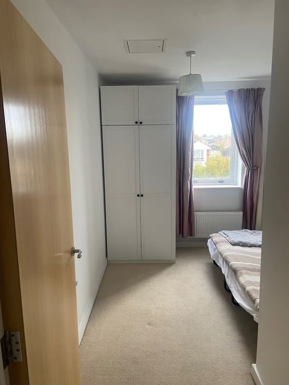 Property photo 3 of 6