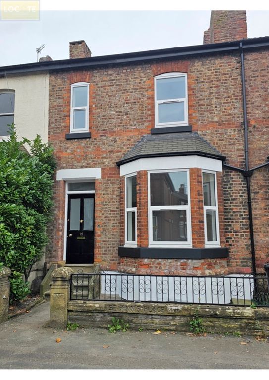 Property photo 1 of 39 Image007