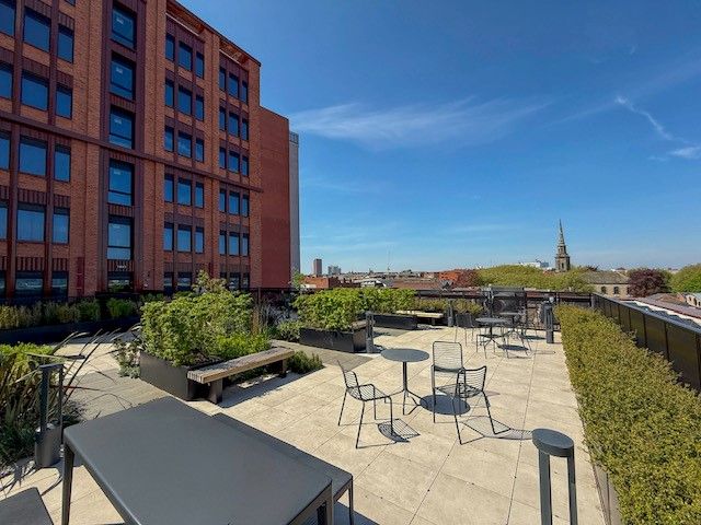 Property photo 1 of 18 113 4