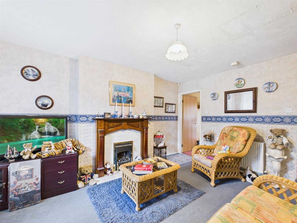 Property photo 2 of 19 Cam03604G0-Pr0237-Still001.Jpg