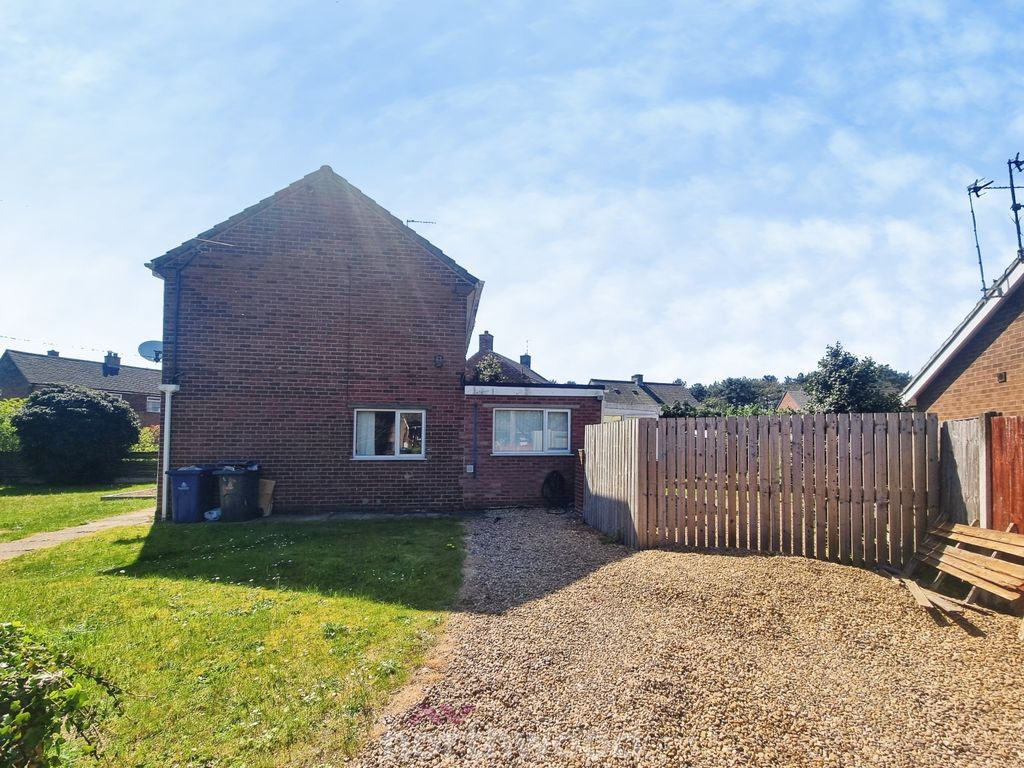 Property photo 2 of 23