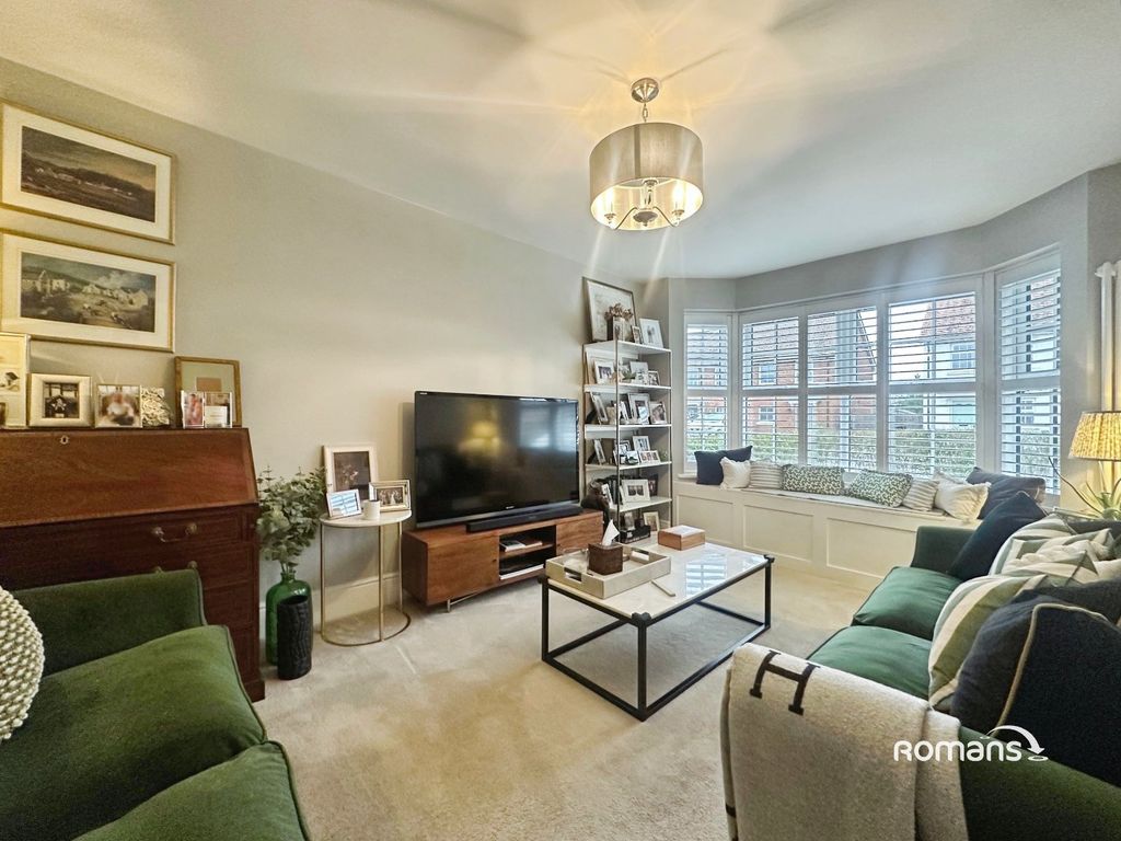 Property photo 2 of 17 Picture No. 20