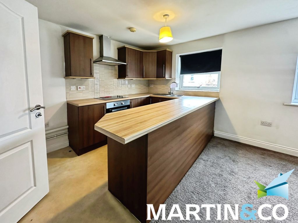 Property photo 2 of 9 3cd6E264-Img-20251010-Wa0230