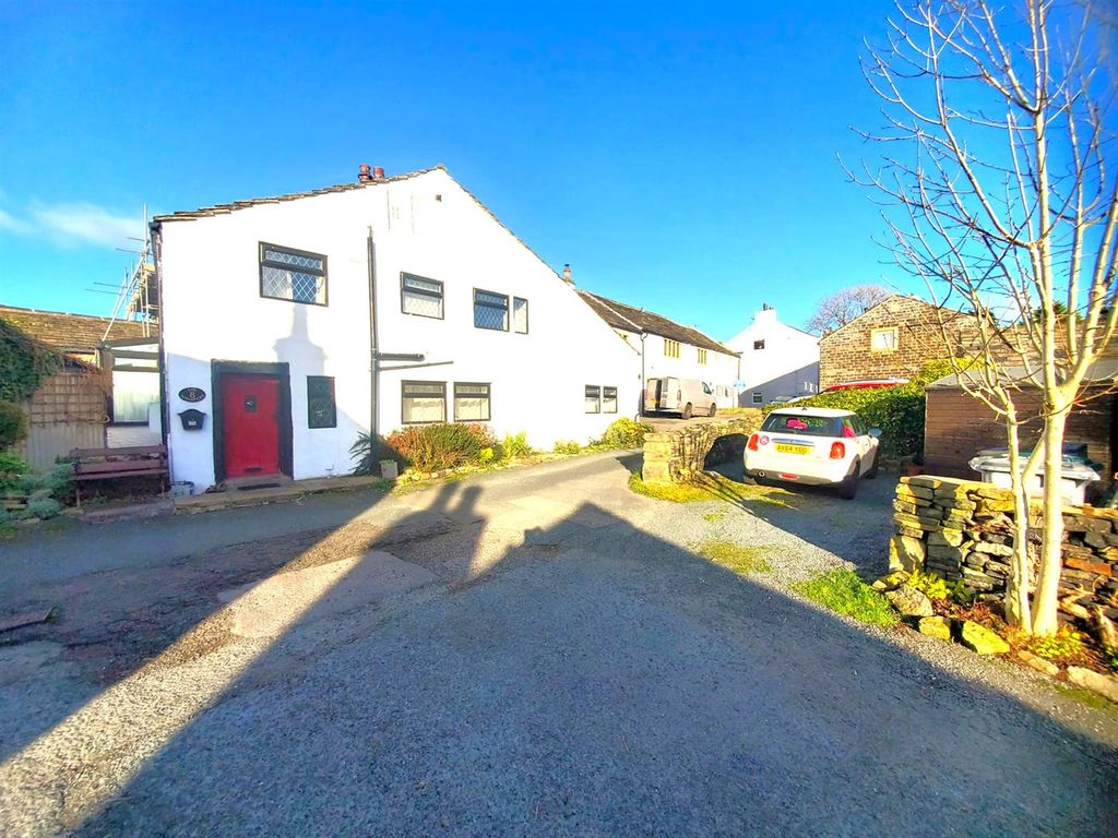 Property photo 1 of 28 External